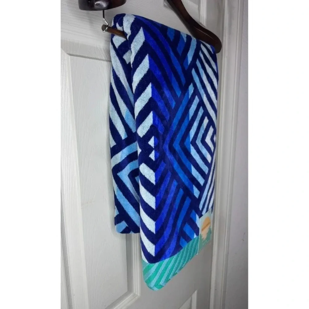 NWT Welspun Oversized 100% Cotton Beach Towel 40x72 Blue Geometric 1796227